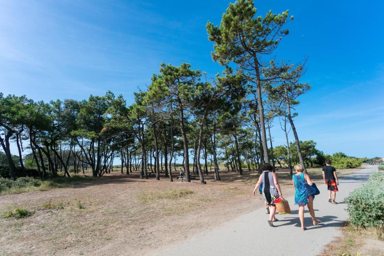 Hôtel Camping Le Brandais à Brem-sur-Mer Extérieur photo